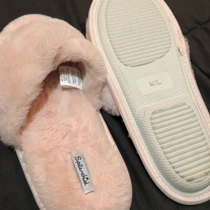 Splendid Pink Fuzzy Slippers - M/L